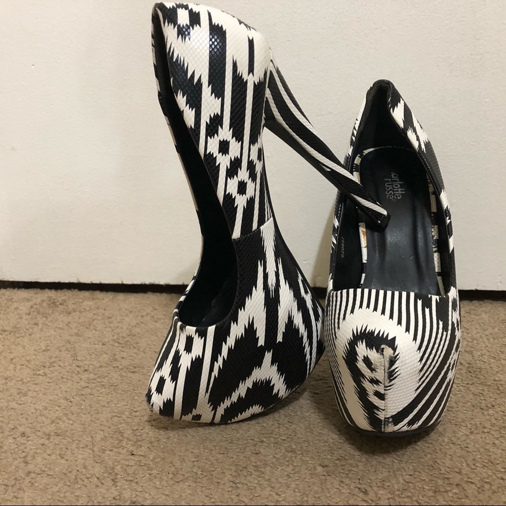 Print & Pump Platform Heels